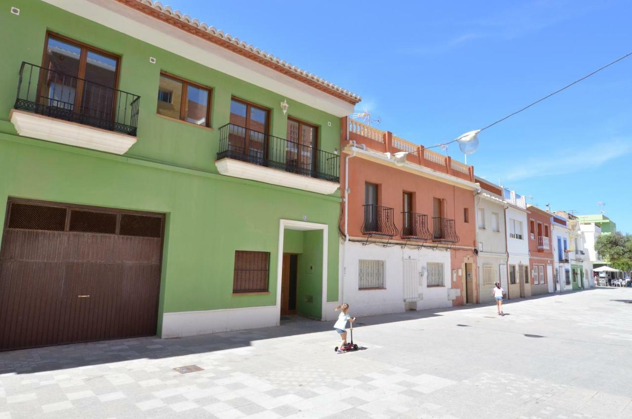 The Green Townhouse In Denia Centre By Nras エクステリア 写真