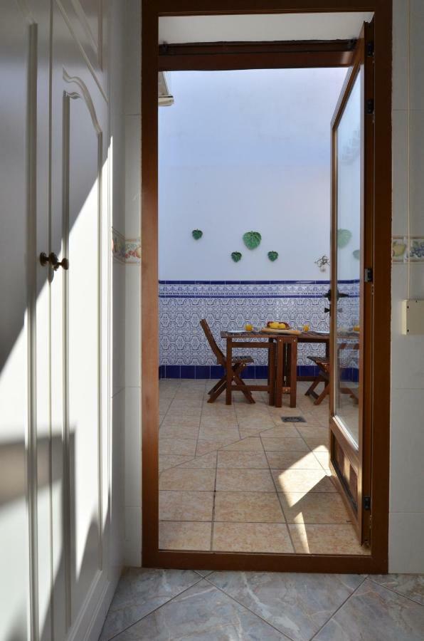 The Green Townhouse In Denia Centre By Nras エクステリア 写真